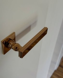 Dveřní klika Lucrezia PVD-BG kvadratas FINE