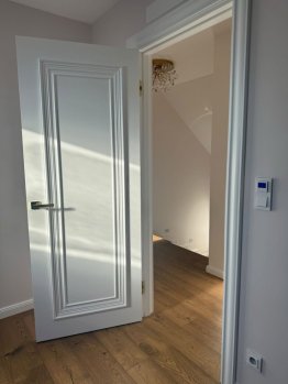 Model dveří PALAZZO 1 — elegance v každém detailu. 