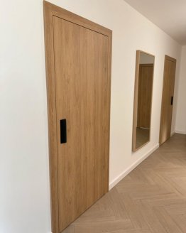 Dýhované bezfalcové dveře 